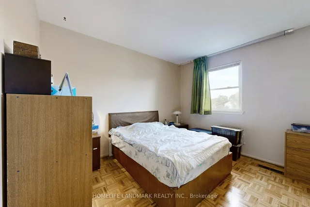 Additional image 22 of 32 L'amoreaux Dr