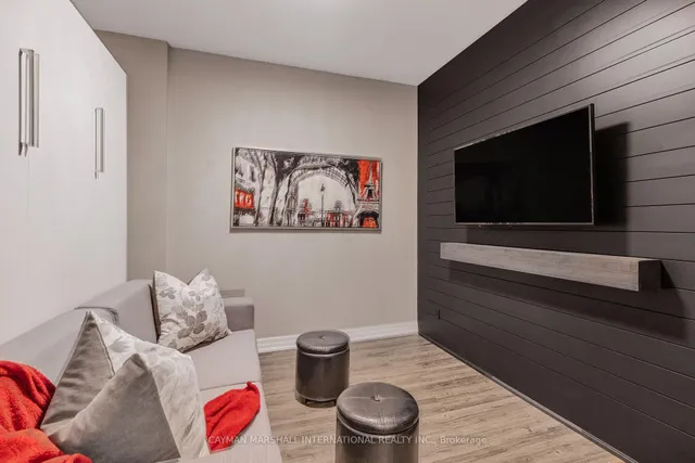 房产图片 14 - 360 Pearl St 单元 201