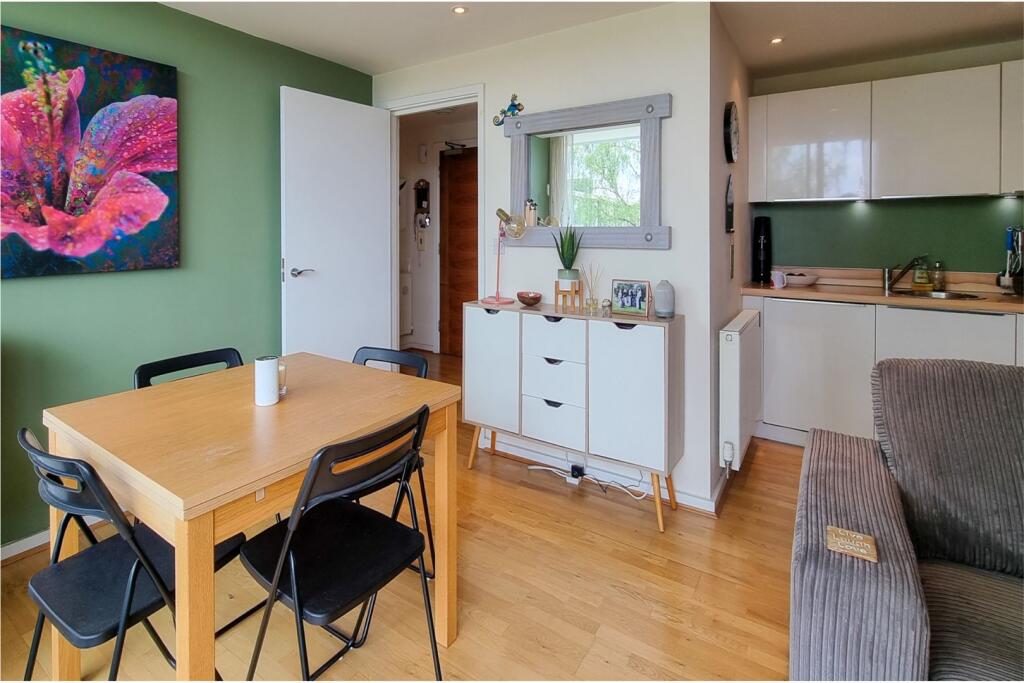 Additional image 5 of Newsom Place, St. Albans, AL1