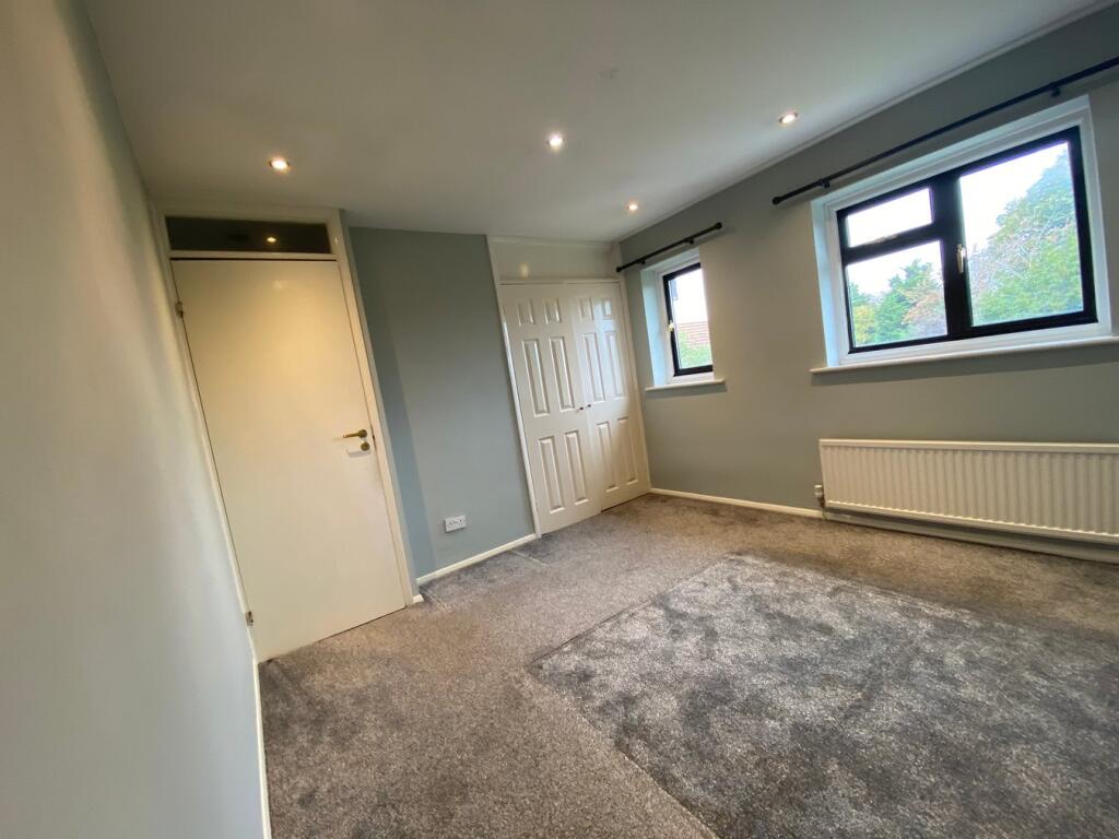 Additional image 7 of Bull Stag Green, Hatfield, AL9