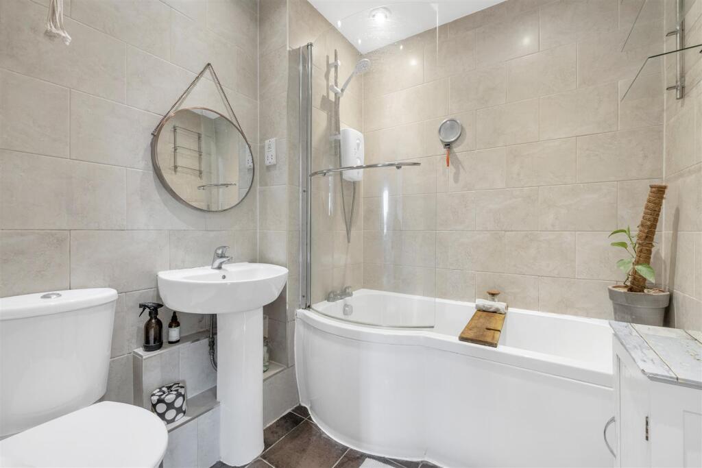 Additional image 9 of Barley Rise, Harpenden