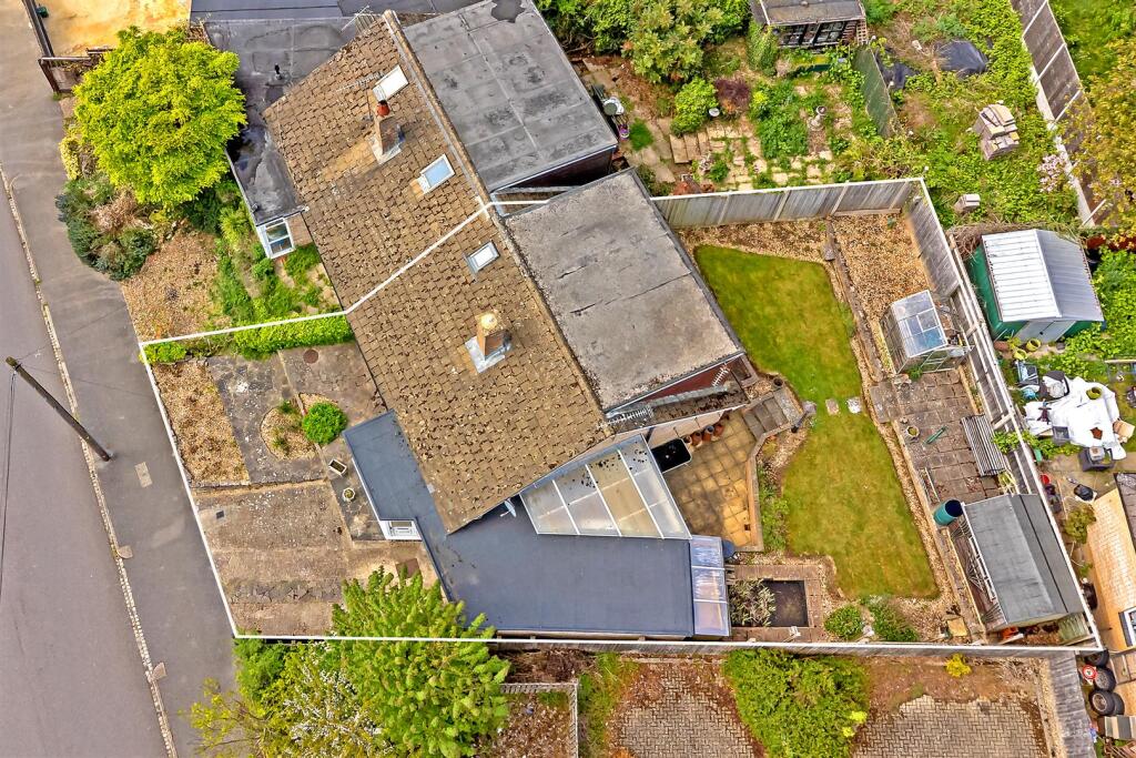 Additional image 4 of Francis Avenue, New Greens, St. Albans