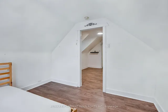 Additional image 22 of 111 WARD Ave