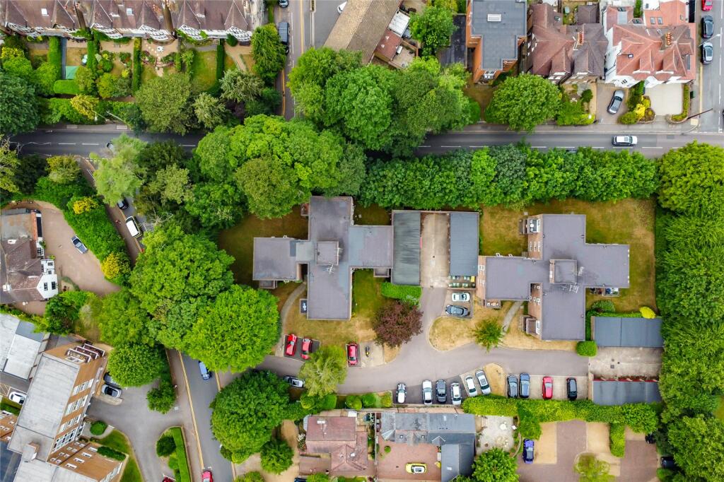 Additional image 11 of Stakers Court, Milton Road, Harpenden, Hertfordshire, AL5