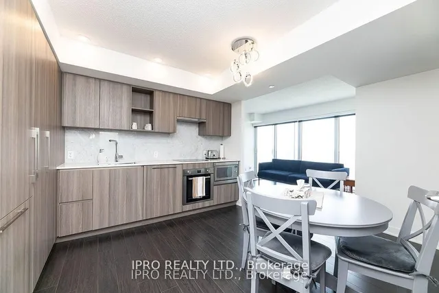 Additional image 10 of 19 Bathurst St Unit 2311