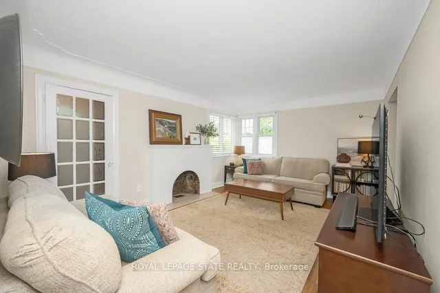 Additional image 10 of 891 Garth St