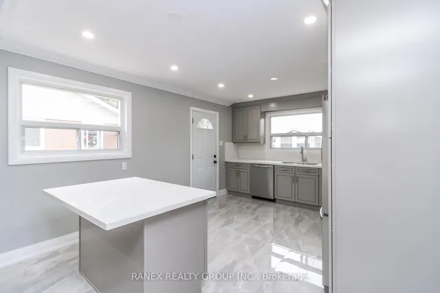 Additional image 16 of 54 Flowertown Ave