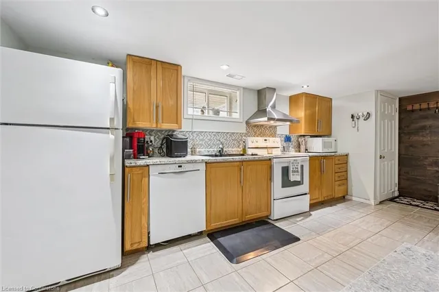 Additional image 25 of 143 Bruce St