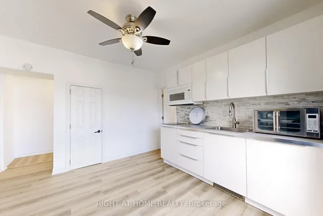 Additional image 17 of 656 Crawford St