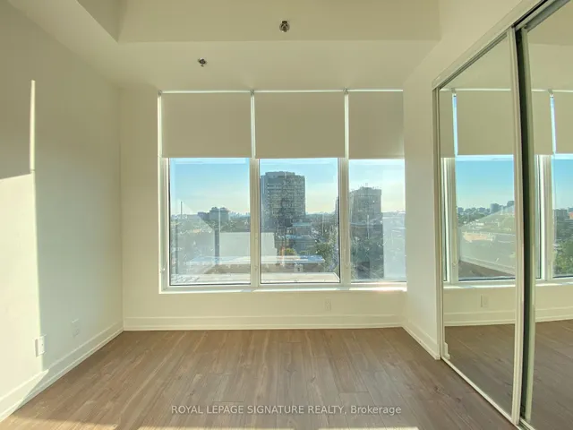 Additional image 4 of 203 College St Unit 903