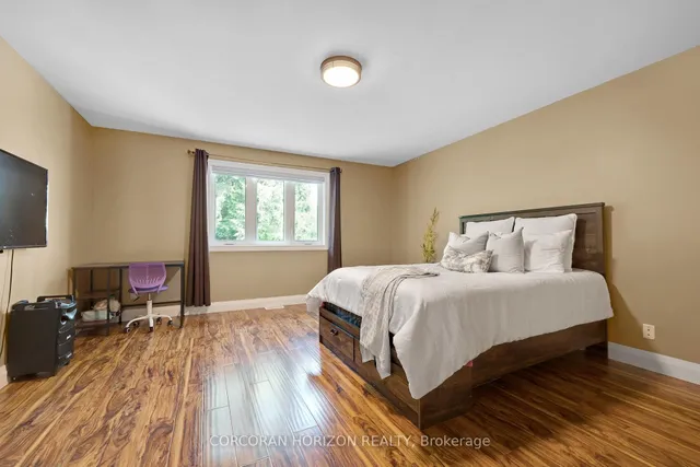 Additional image 28 of 422 Pinnacle Dr