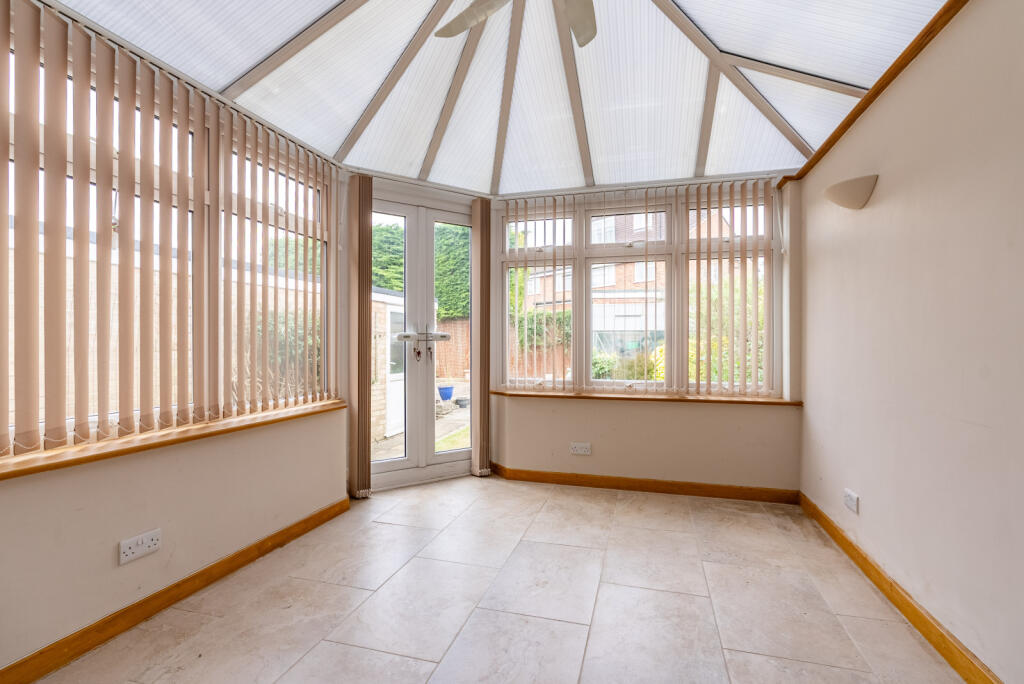 Additional image 6 of Alzey Gardens, Harpenden, Hertfordshire, AL5