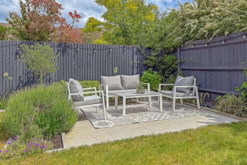 Additional image 18 of Scott Close, Kings Park