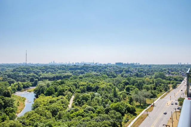 Additional image 30 of 35 Fontenay Crt Unit 1205