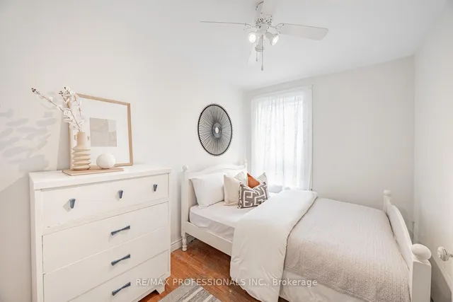 Additional image 17 of 2398 St Clair Ave