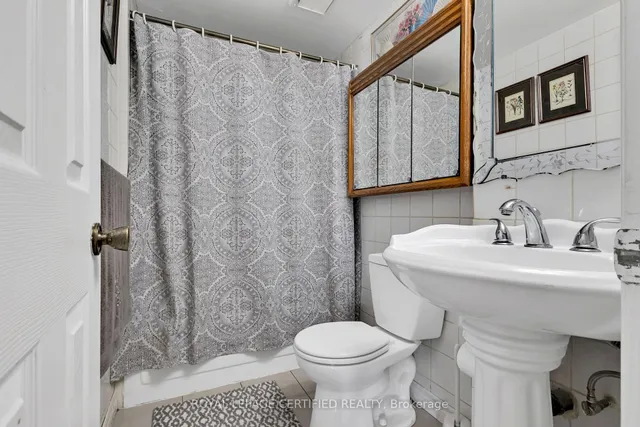 Additional image 28 of 37 Dafoe Cres