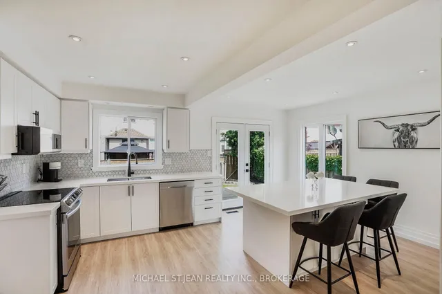 Additional image 17 of 14 Pompano Crt