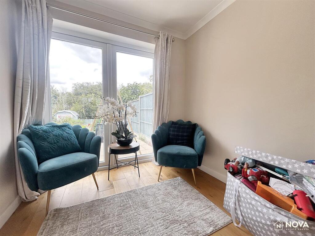 Additional image 6 of Wroxham Way, Harpenden