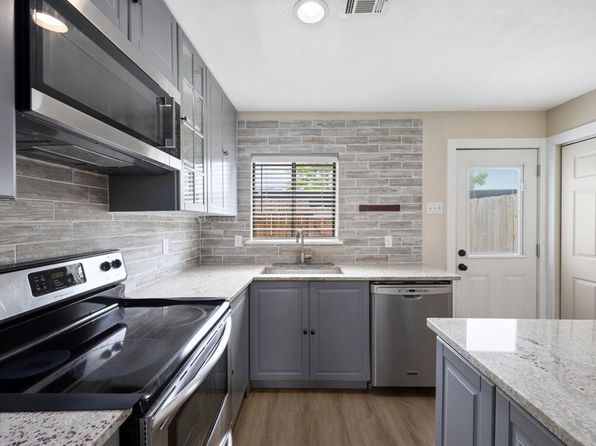 9901 Sharpcrest St, Houston, TX 