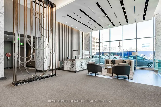 Additional image 36 of 118 Merchants' Wharf Unit 517