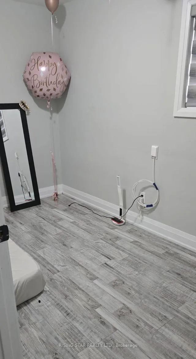 Additional image 16 of 73 Seacliff Blvd