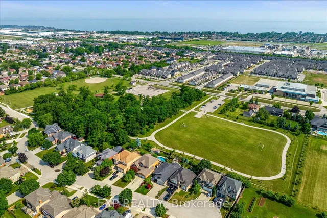 Additional image 41 of 45 Sauvignon Cres