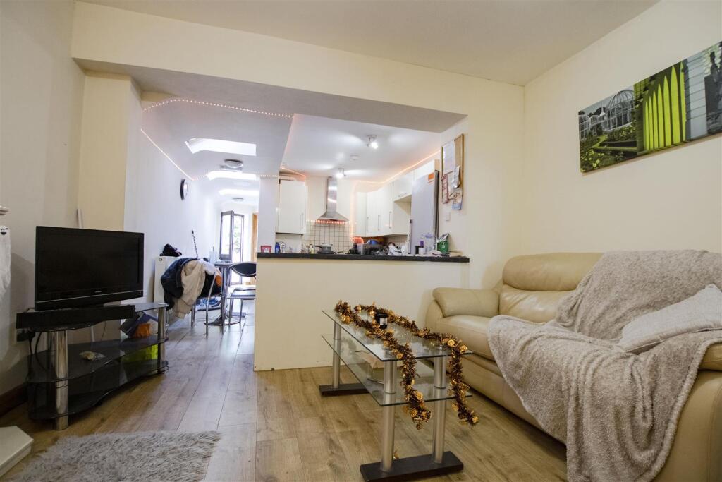 Additional image 2 of Tiverton Road, Birmingham, West Midlands, B29