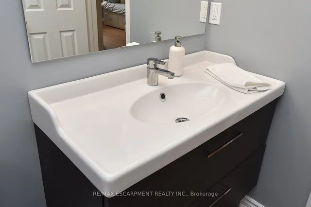 Additional image 38 of 27 Pirie Dr