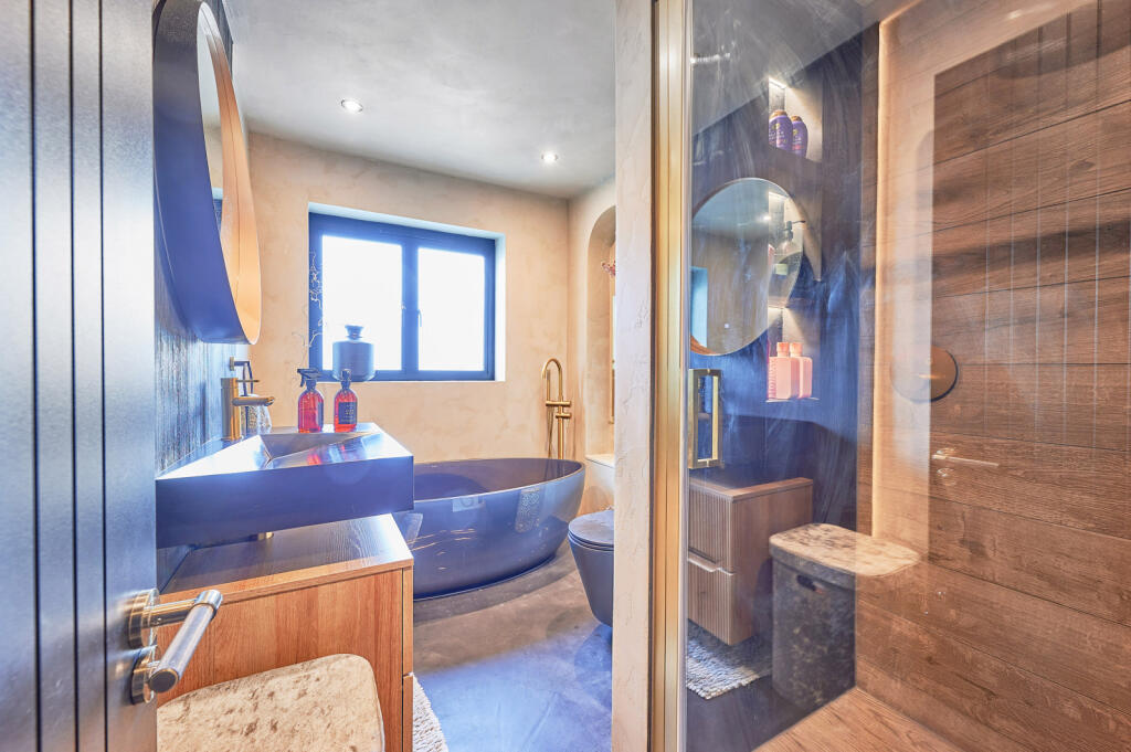 Additional image 10 of Holborn Close, St. Albans, Hertfordshire, AL4