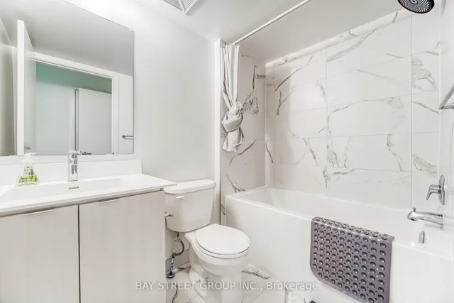 房产图片 32 - 加拿大多伦多110 Canon Jackson Dr 单元104