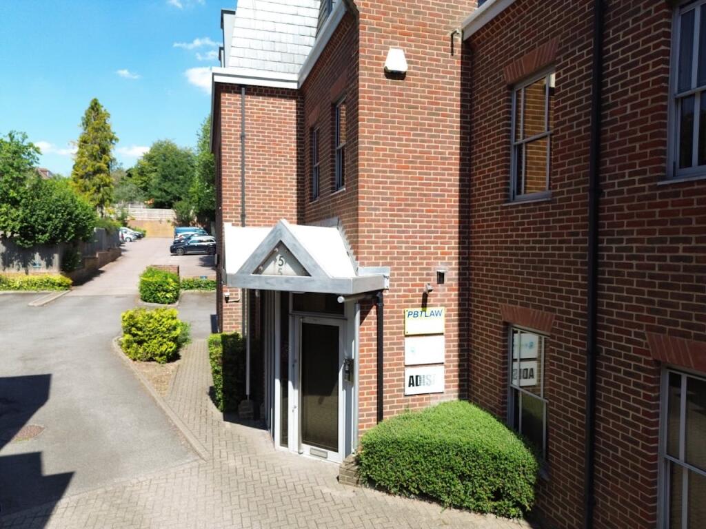 Property image for 5 Kinsbourne Court, 96-100 Kinsbourne Road, Harpenden, AL5 3BL