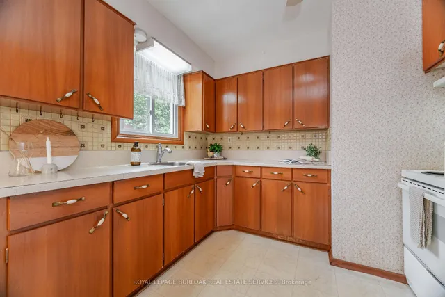 房产图片 21 - 121 Manning Ave