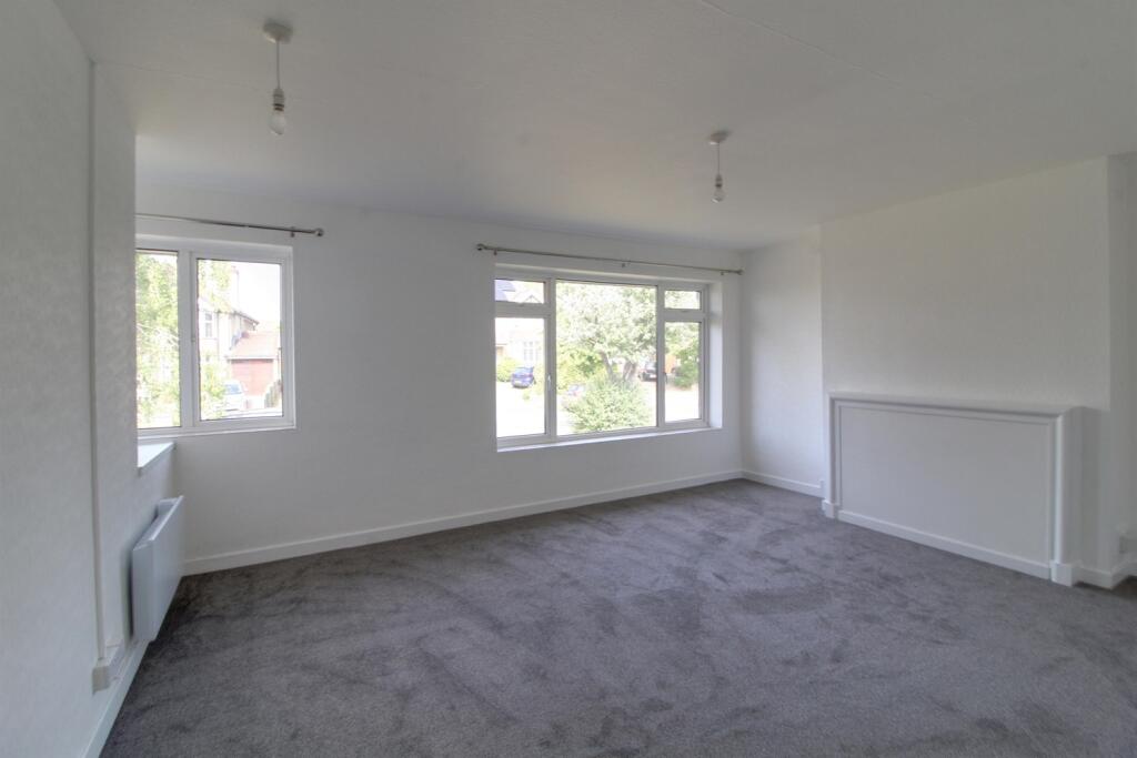 Additional image 2 of Charmouth Road, AL1