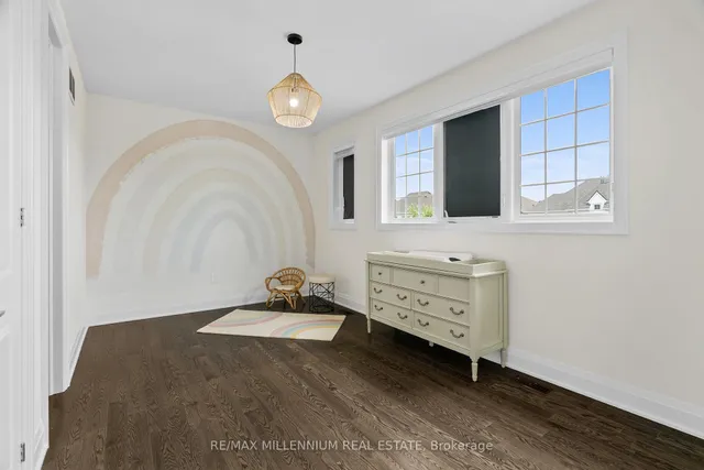 Additional image 29 of 51 Legendary Circ