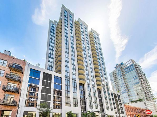 435 W Erie St APT 1207, Chicago, IL 60654