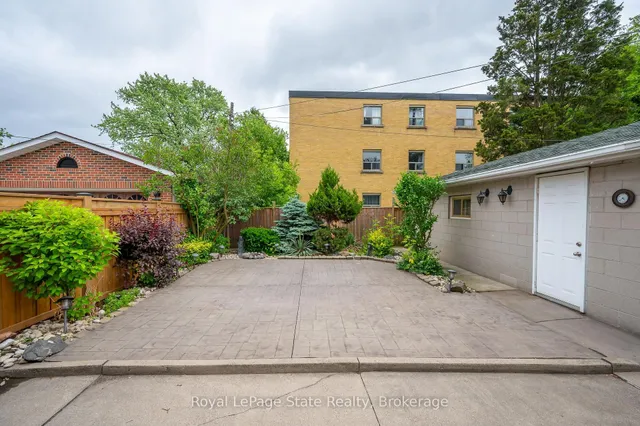 Additional image 43 of 327 East 42nd St