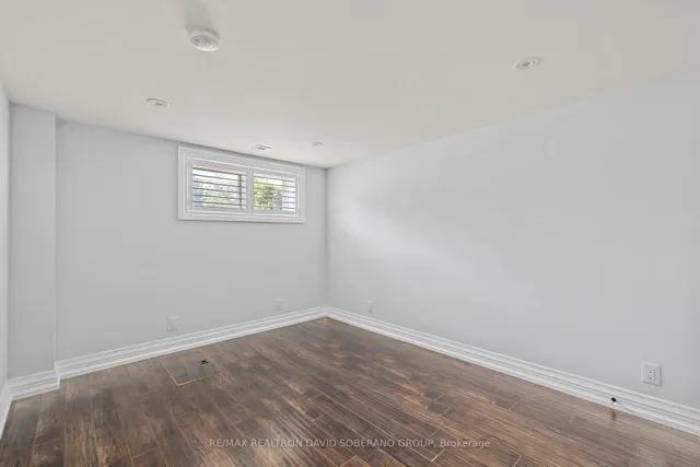 Additional image 23 of 207 Searle Ave