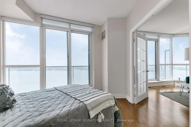Additional image 19 of 208 Queens Quay Unit 3107