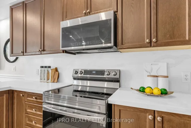 Additional image 13 of 651 Farmstead Dr Unit 75