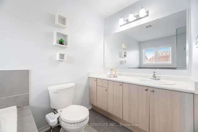 Additional image 26 of 162 Sussexvale Dr