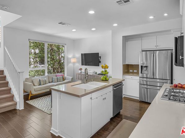 5633 Observation Ln, Los Angeles, CA 90028