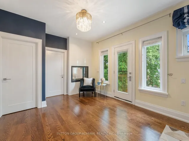 Additional image 20 of 1 Dustan Cres