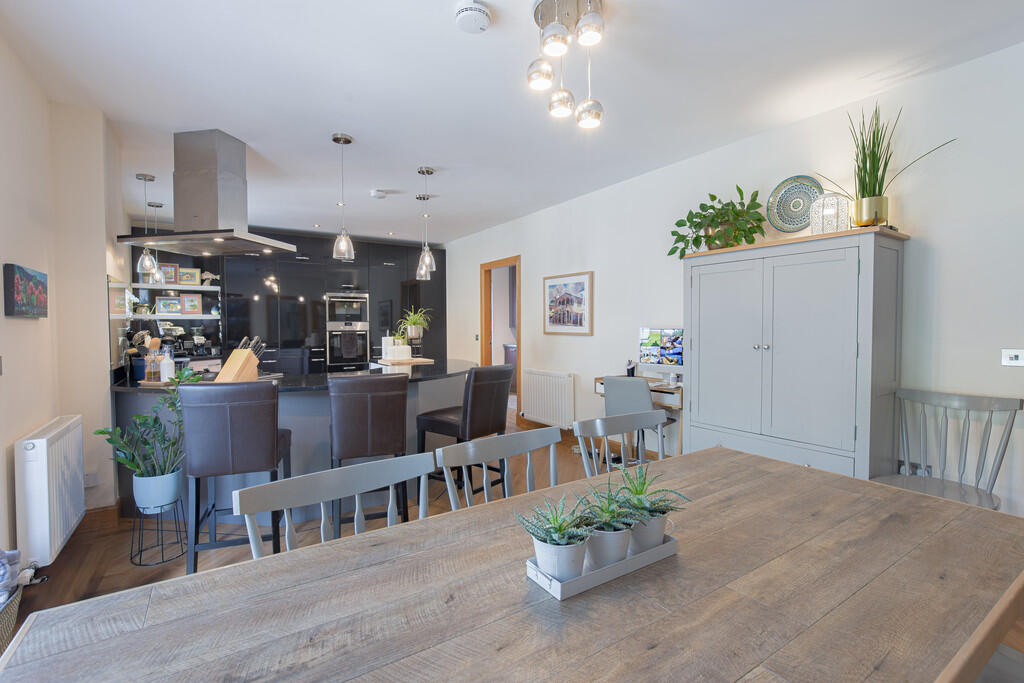 Additional image 23 of Friarsfield Way, Cults