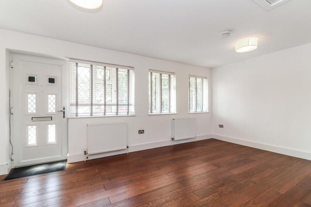 Additional image 29 of Hazel Road, Park Street, St. Albans
