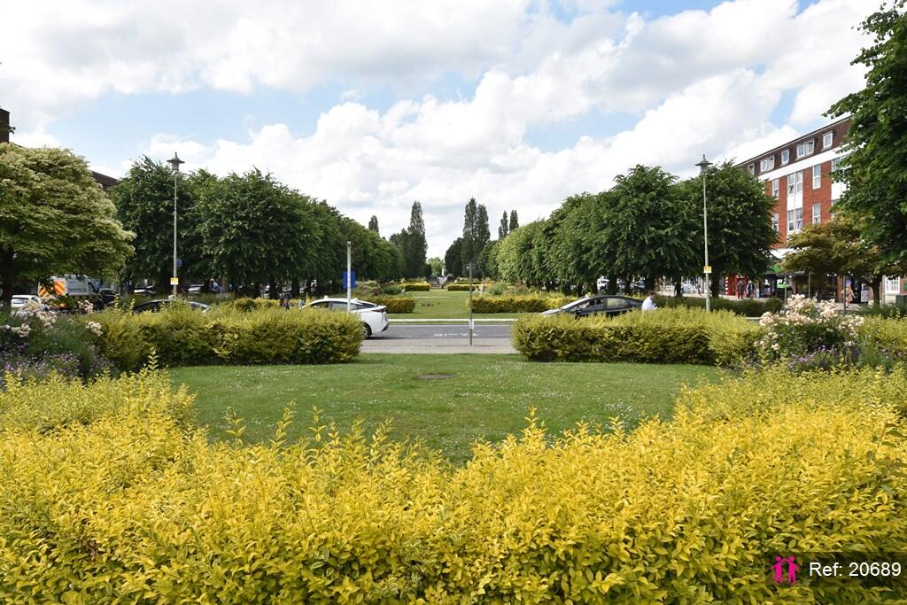 Additional image 22 of Stonehills, Welwyn Garden City