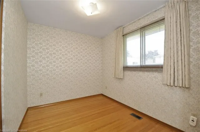 Additional image 10 of 23 Gibson Crt