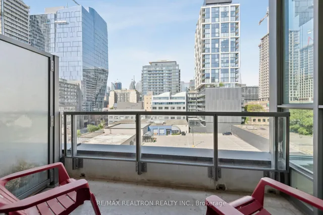 Additional image 35 of 120 Parliament St Unit 620