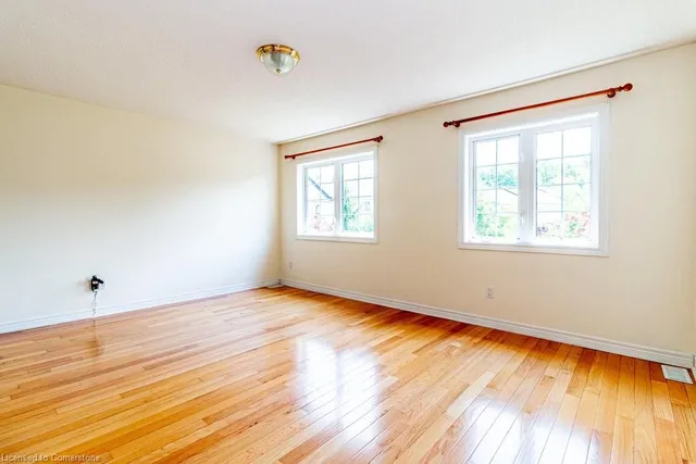 Additional image 16 of 100 Beddoe St Unit 65