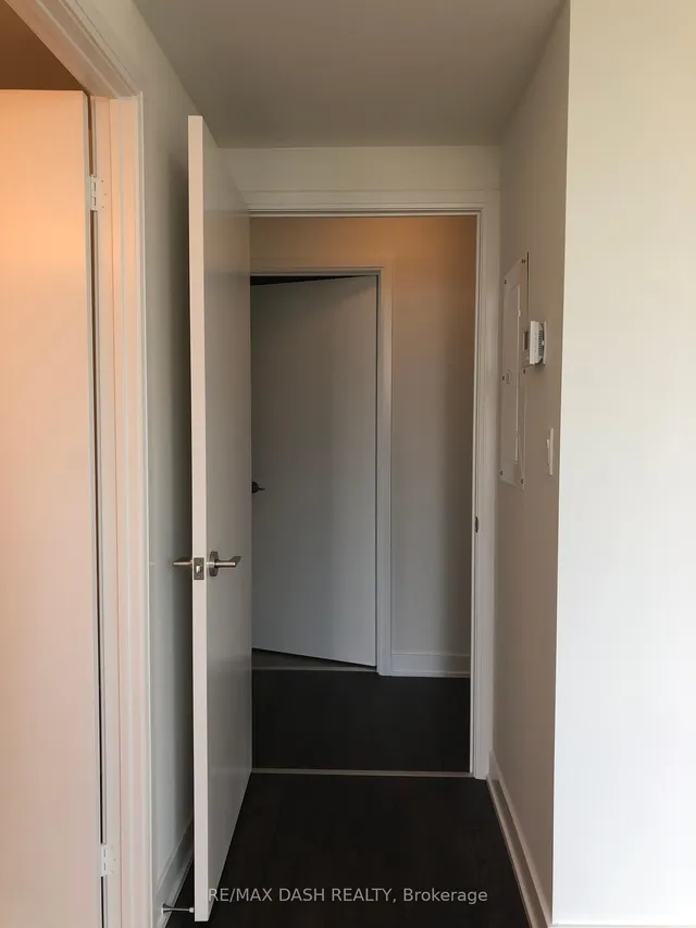 Additional image 16 of 27 Bathurst St Unit 1204W