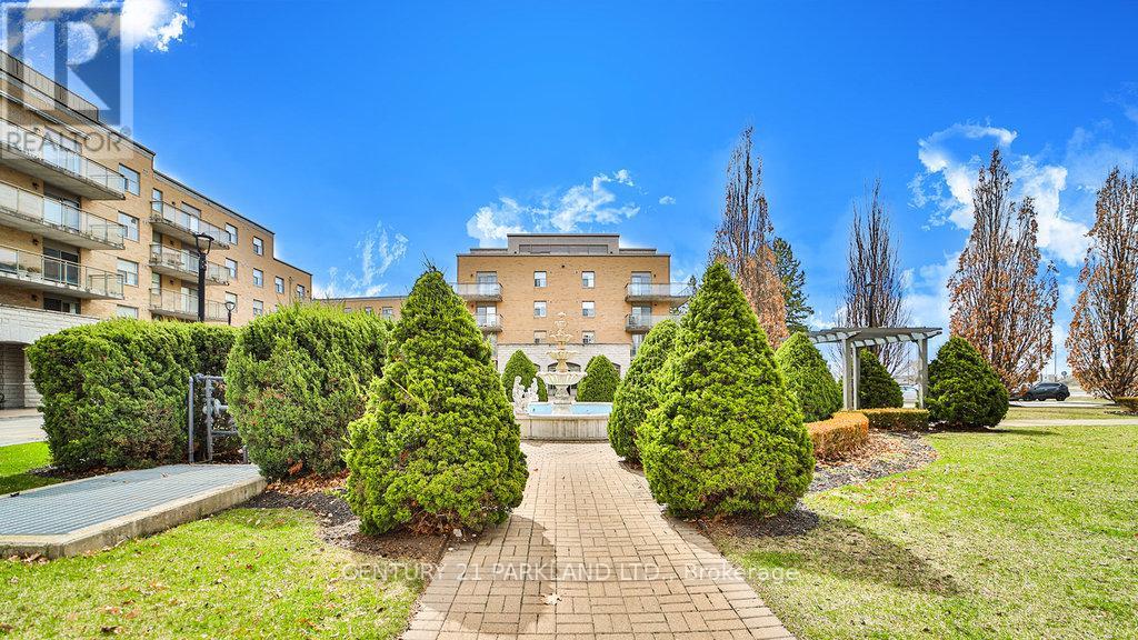 202 - 2506 RUTHERFORD ROAD|Vaughan (Maple), Ontario L4K5N4